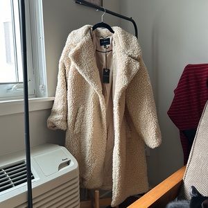 Lucky Brand – Faux Shearling Mid Jacket
Color: NATURAL, Size: L